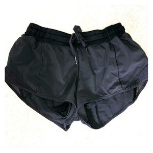Lululemon Black Hotty Hot Shorts Size 6